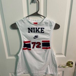 Nike women’s tank top